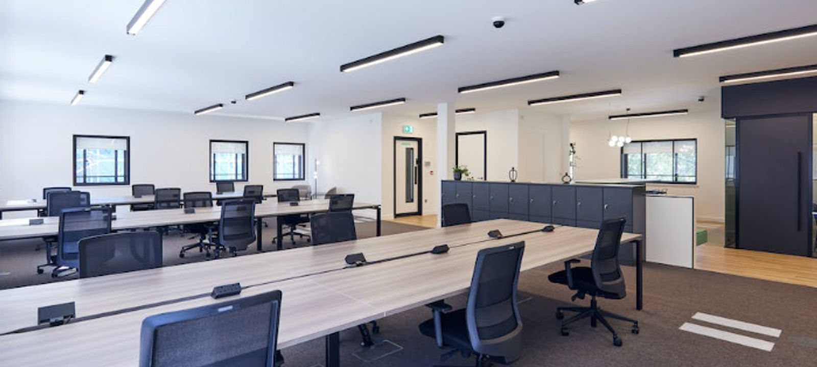 17 Aldermanbury Square 17 Aldermanbury Square, London - Image 1