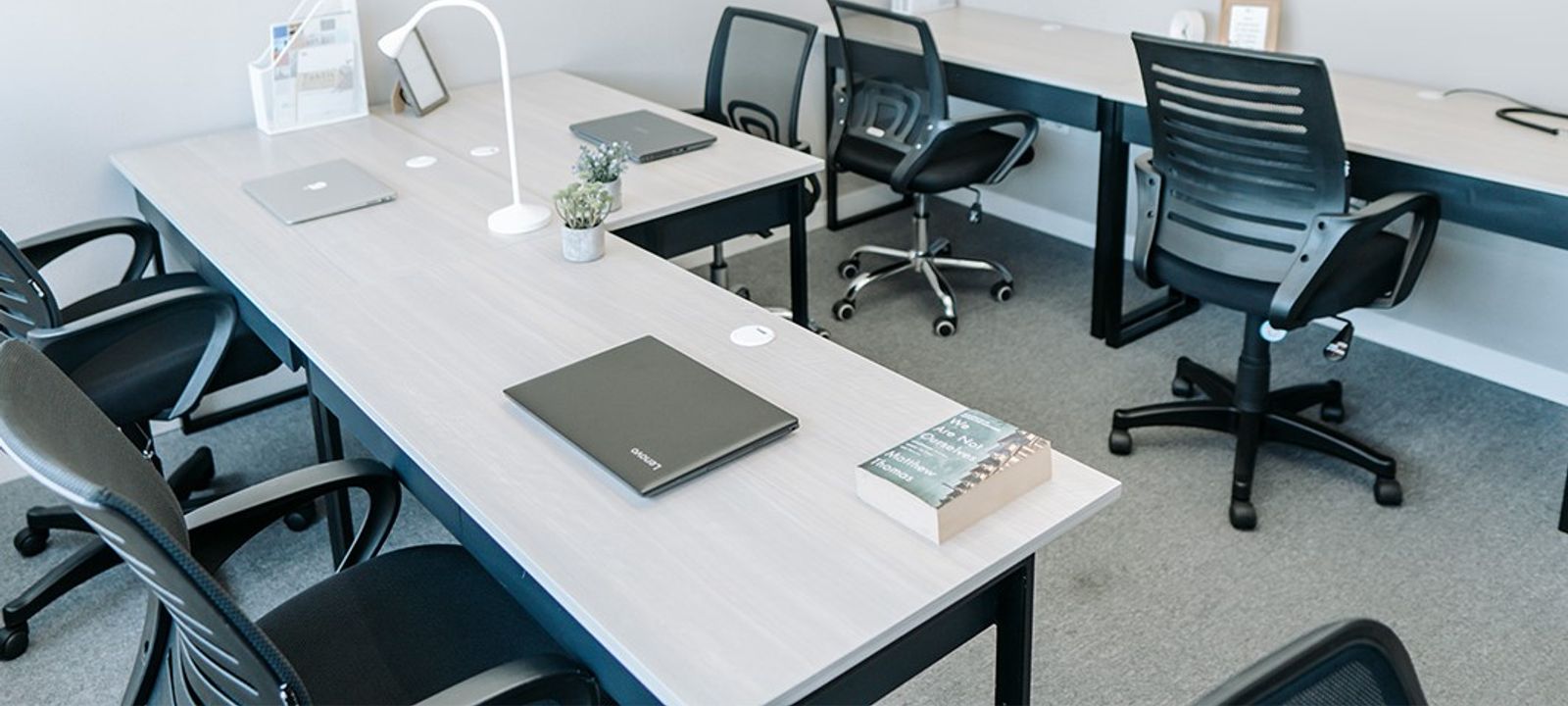 Jl Jalur Sutera Barat No 15 Alam Sutera, Tangerang - Image 1