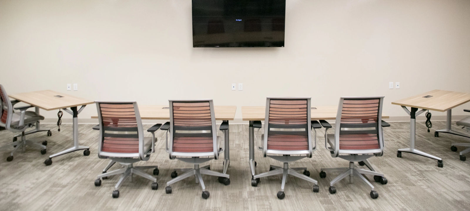 700 Canal St, Stamford - Image 1