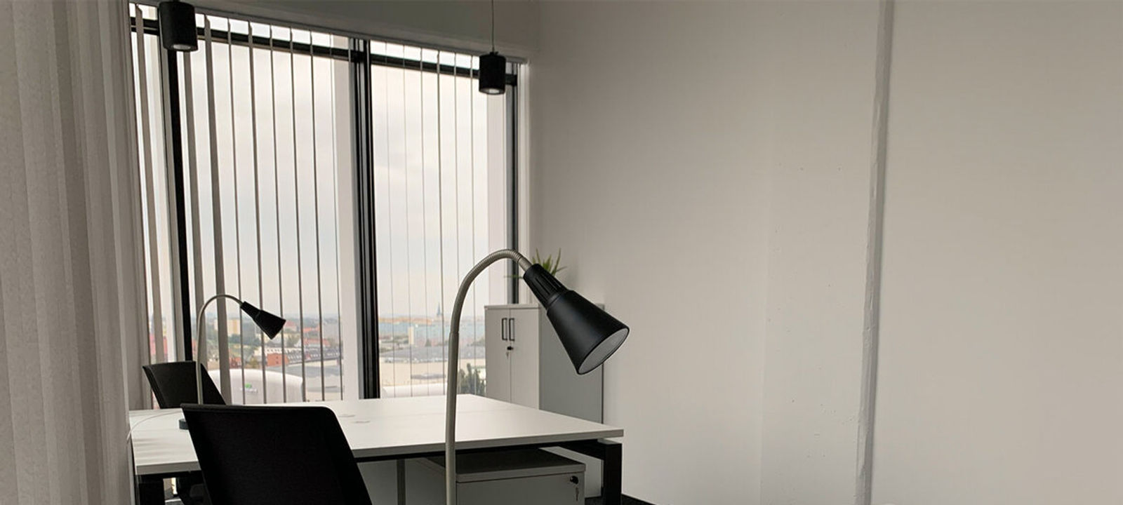 3 Plac Konstytucji 3 Maja, Wrocław - Image 1