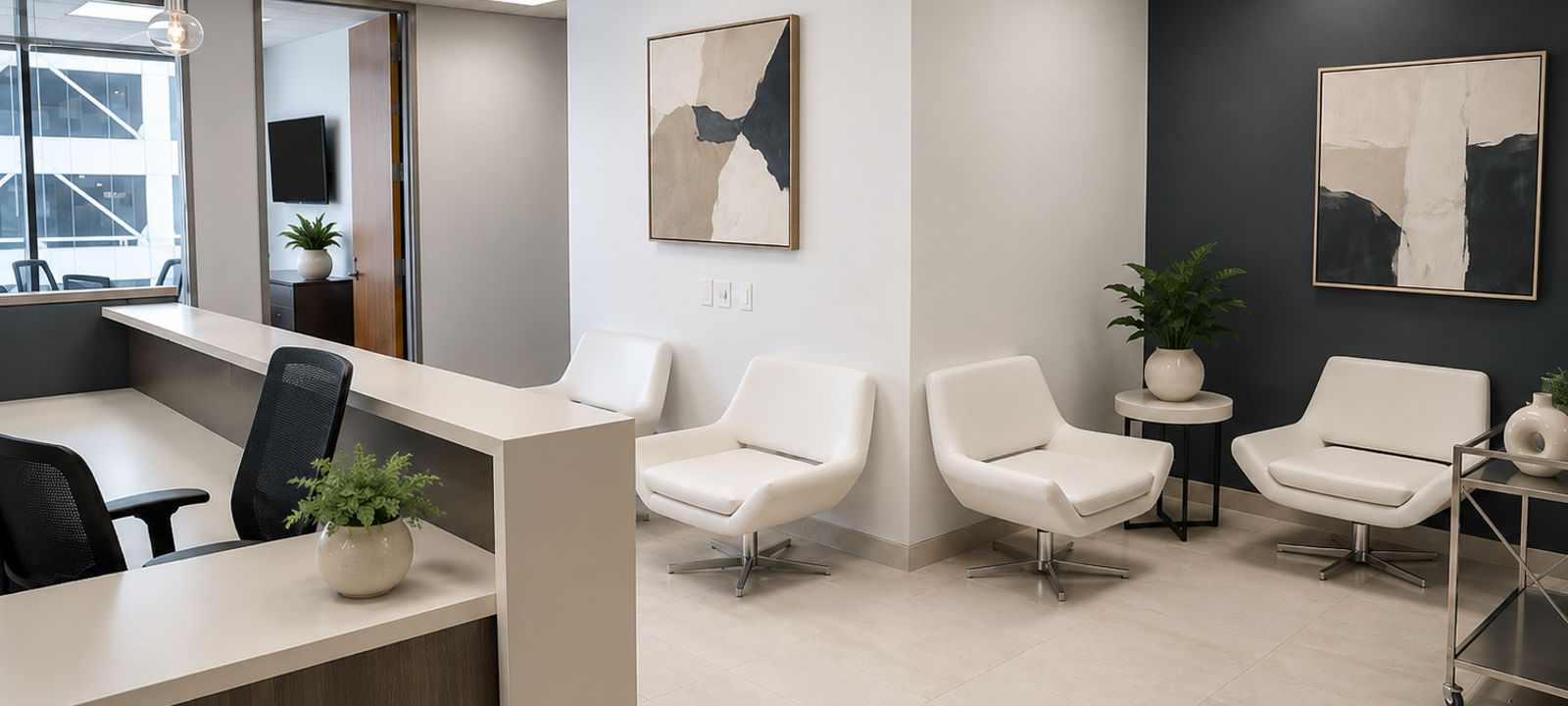 15260 Ventura Blvd, Sherman Oaks - Image 1