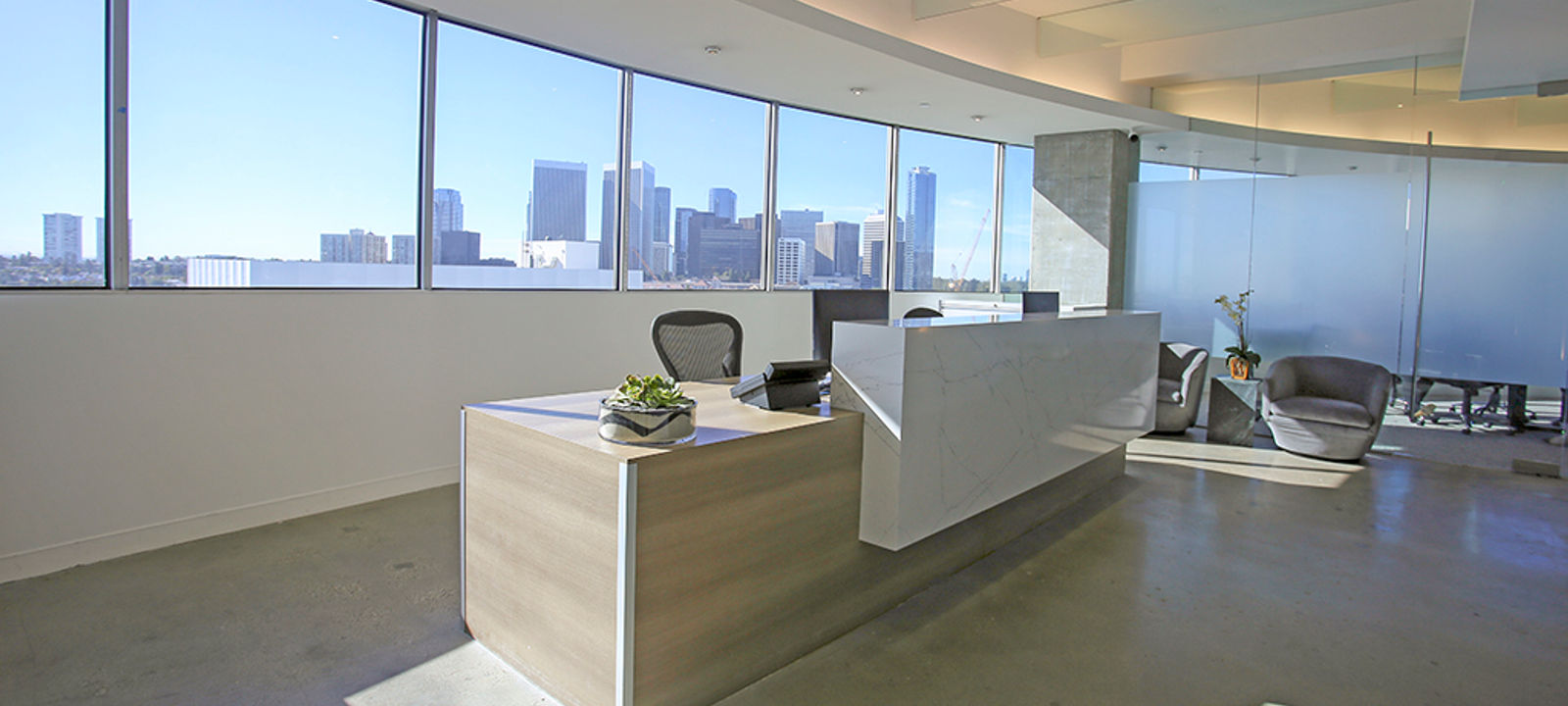 9701 Wilshire Blvd, Beverly Hills - Image 1