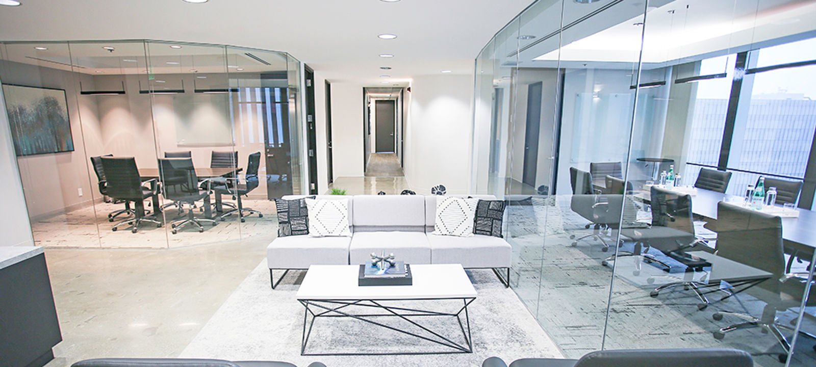 100 Oceangate, Long Beach - Image 1