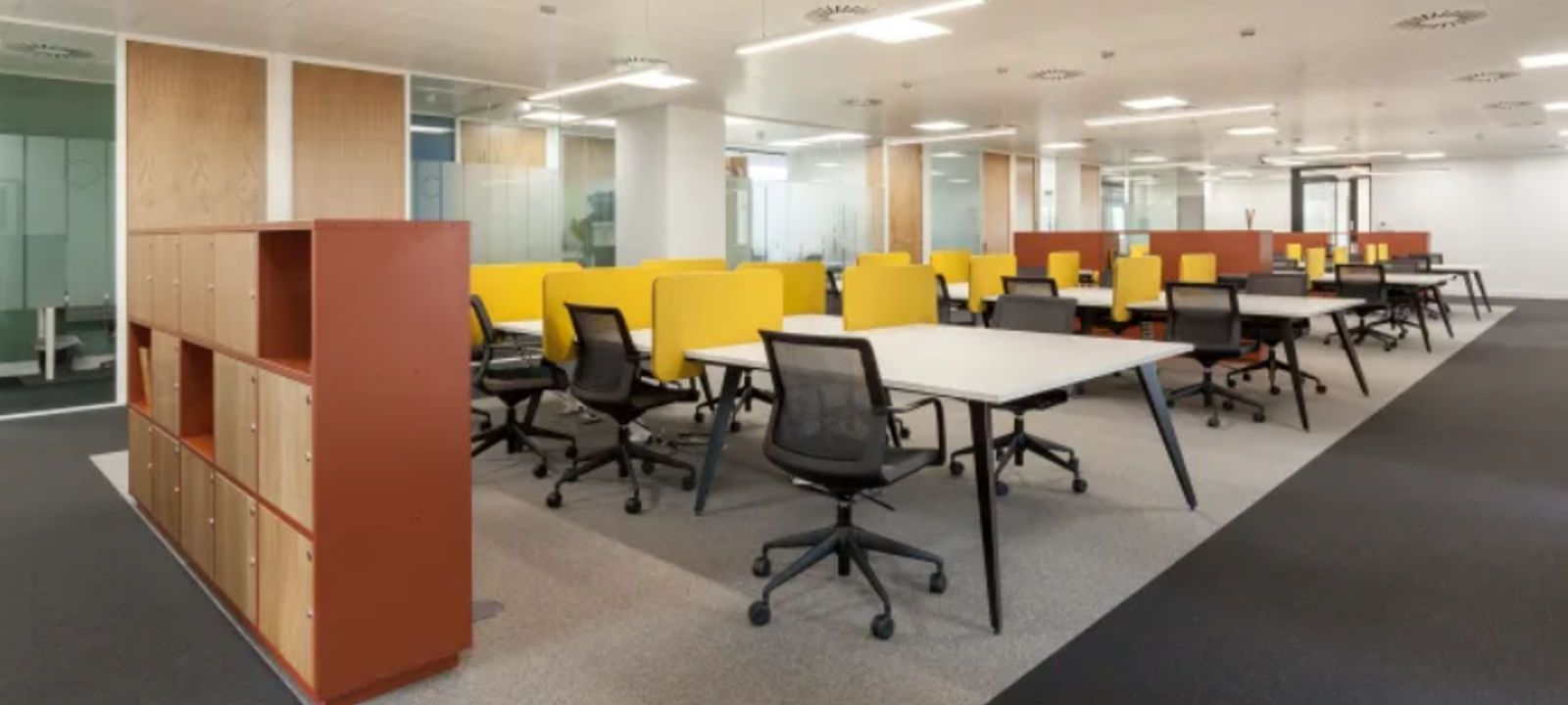 333 W Commercial St, East Rochester - Image 1