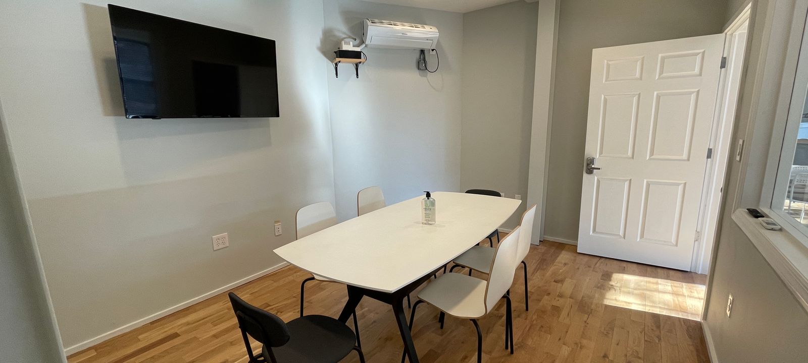 32-07 30th Avenue, Astoria - Image 1