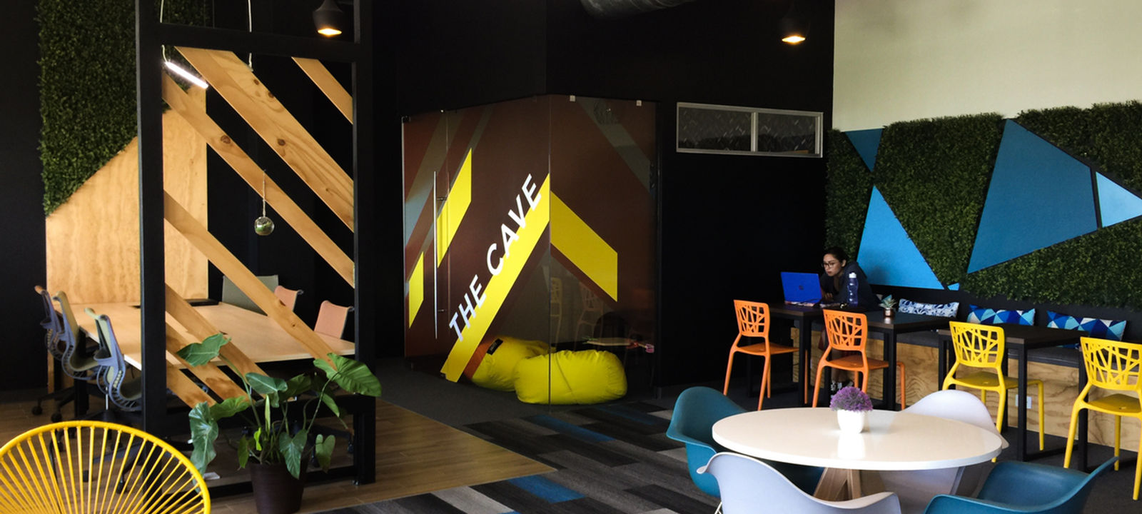 30 Esquina Con Avenida Sayil Antonio Enríquez Savignac Malecón Tajamar, Cancún - Image 1