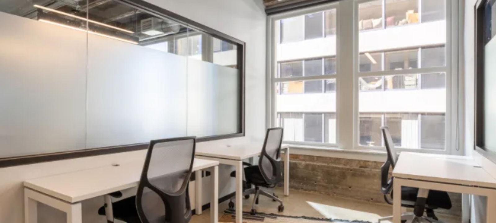 544 Lakeview Parkway, Vernon Hills - Image 1