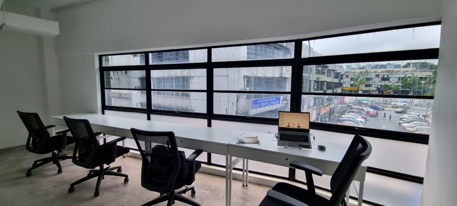 Jalan 27/70a, Desa Sri Hartamas - Image 1