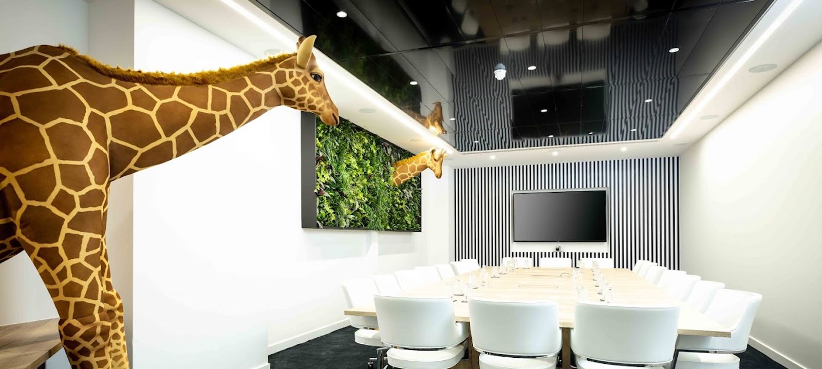 22 Tudor Street, London - Image 1