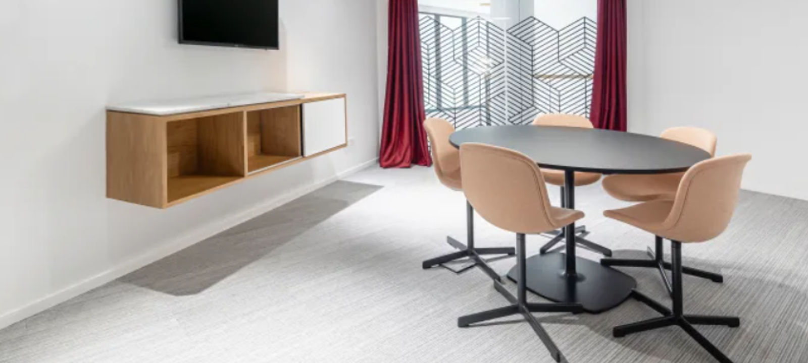 22 Bull St, Savannah - Image 1