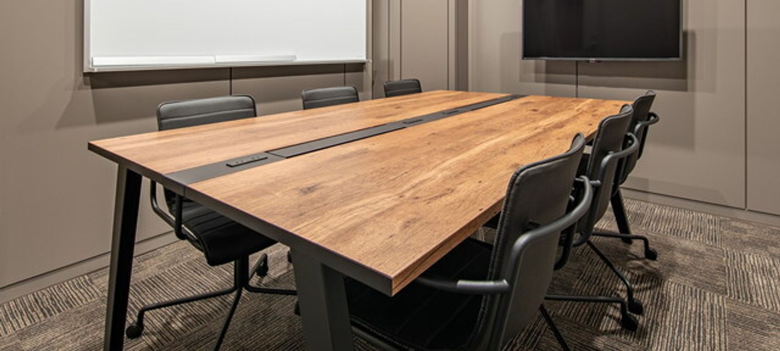 3-3-3 Minami-aoyama, Minato-ku - Image 1