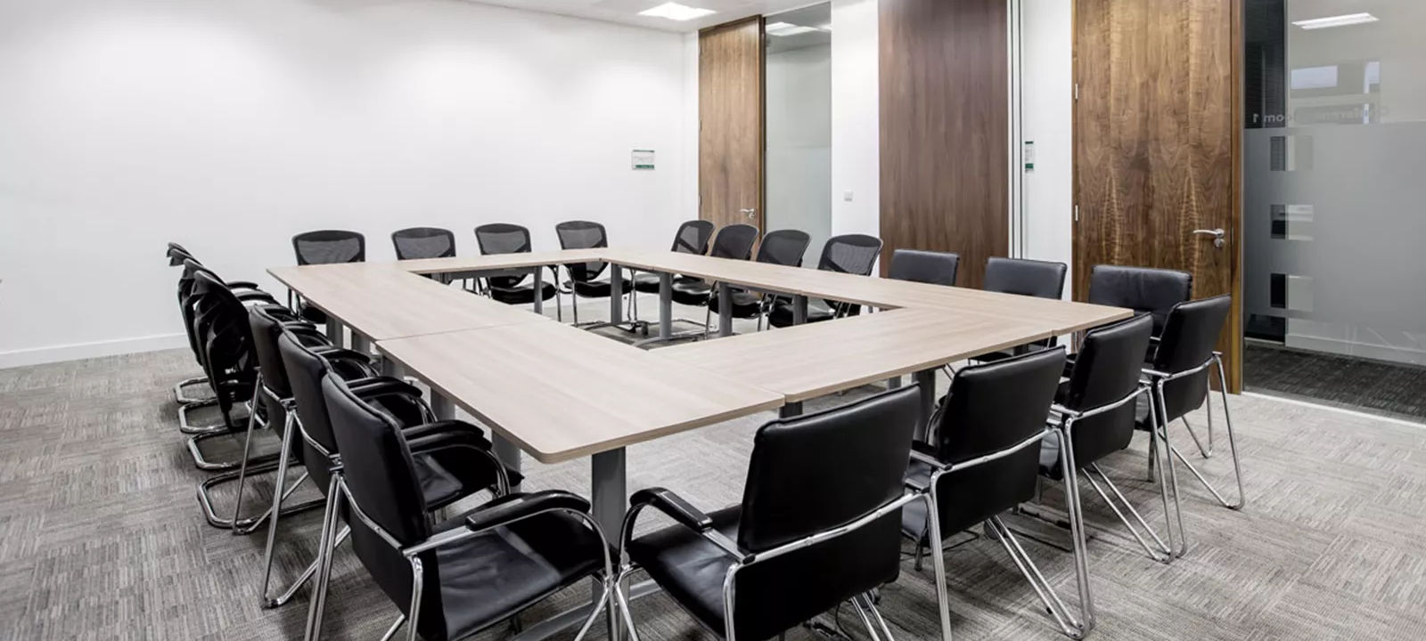 10 Victoria Street, Bristol - Image 1