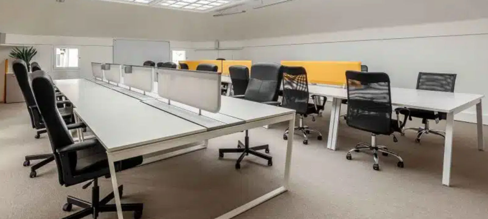 25 Bd De Strasbourg, Paris - Image 1