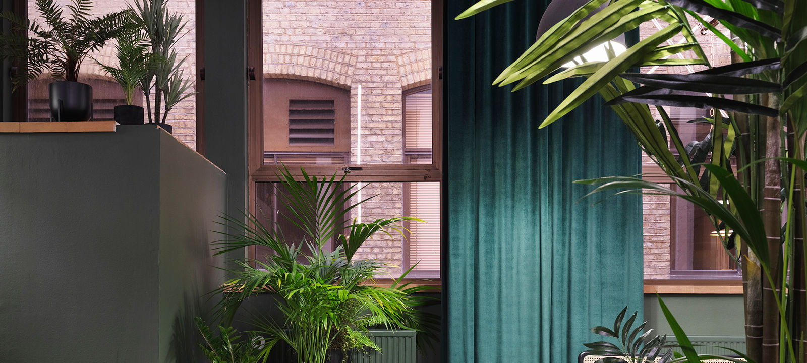 1-2 Paris Garden, South Bank - Image 1