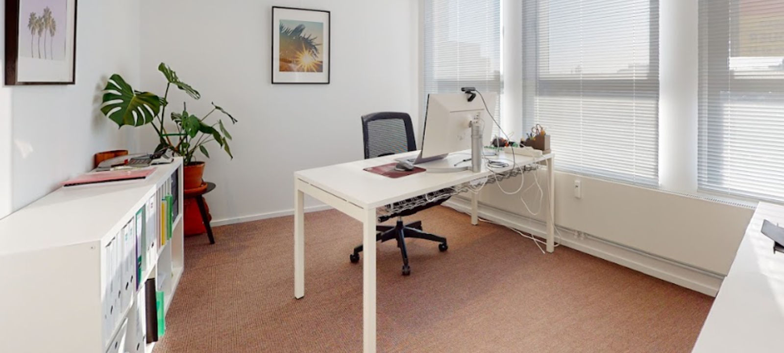 92-94 Sq Eugene Plasky 92-94 Sq Eugene Plasky, Brussels - Image 1