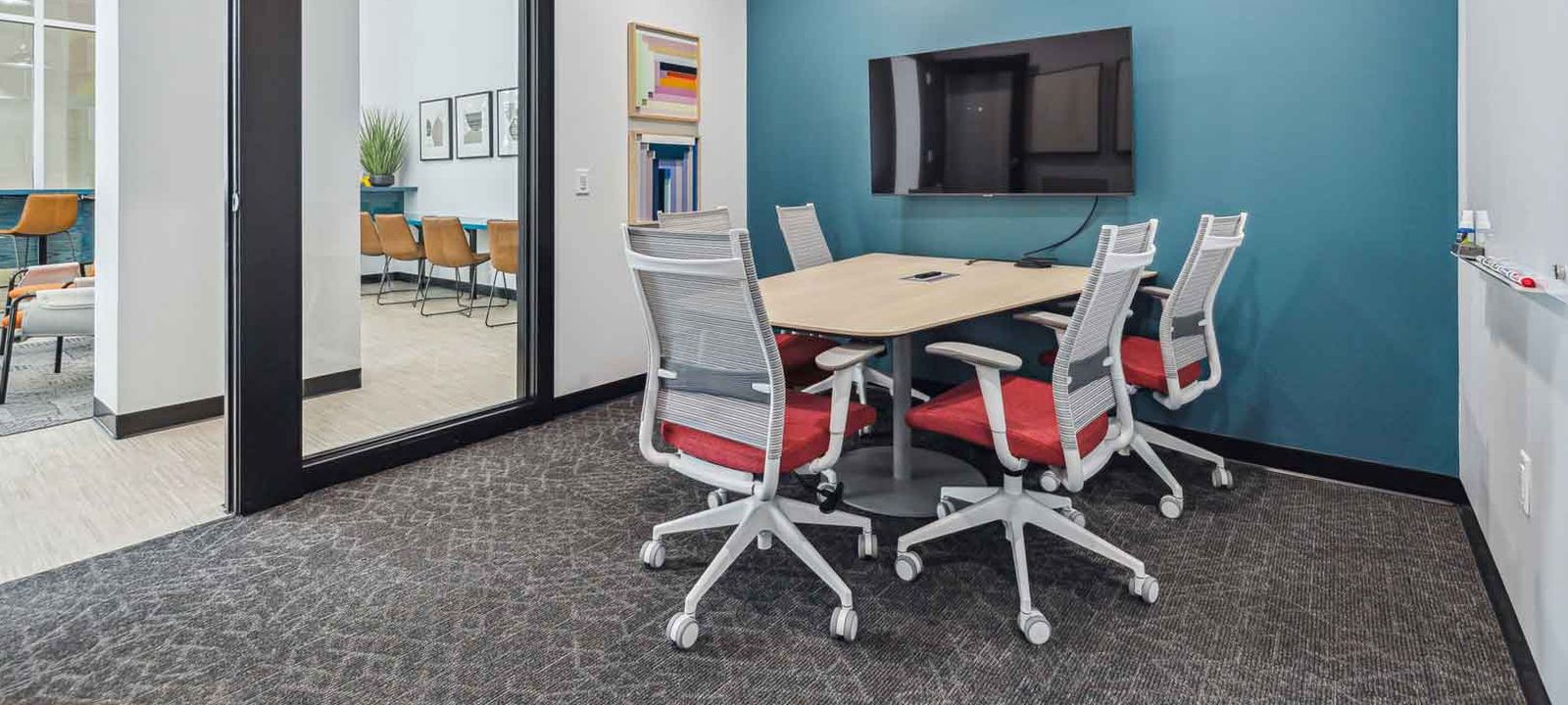 3870 Ponte Ave, Addison - Image 1