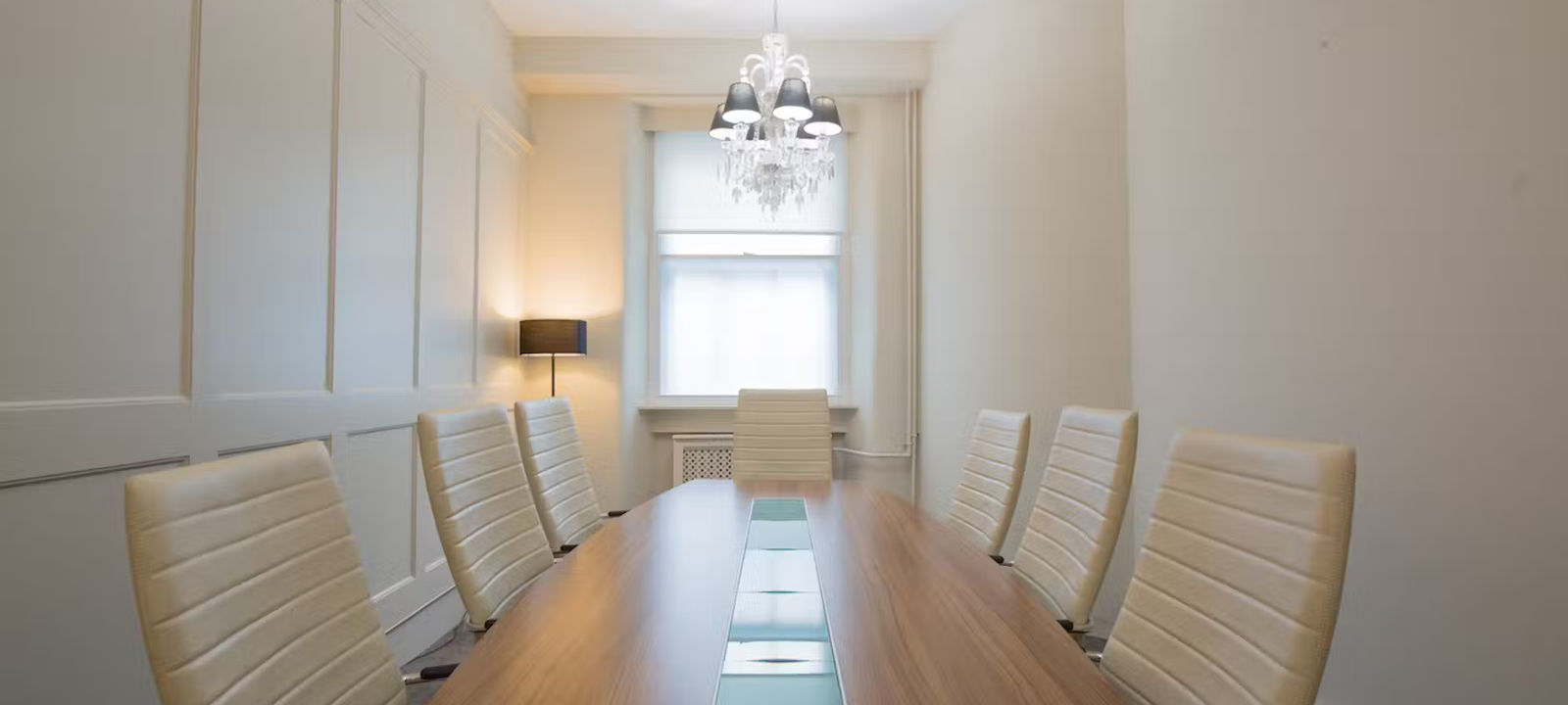 7 Grosvenor Gardens, Victoria - Image 1