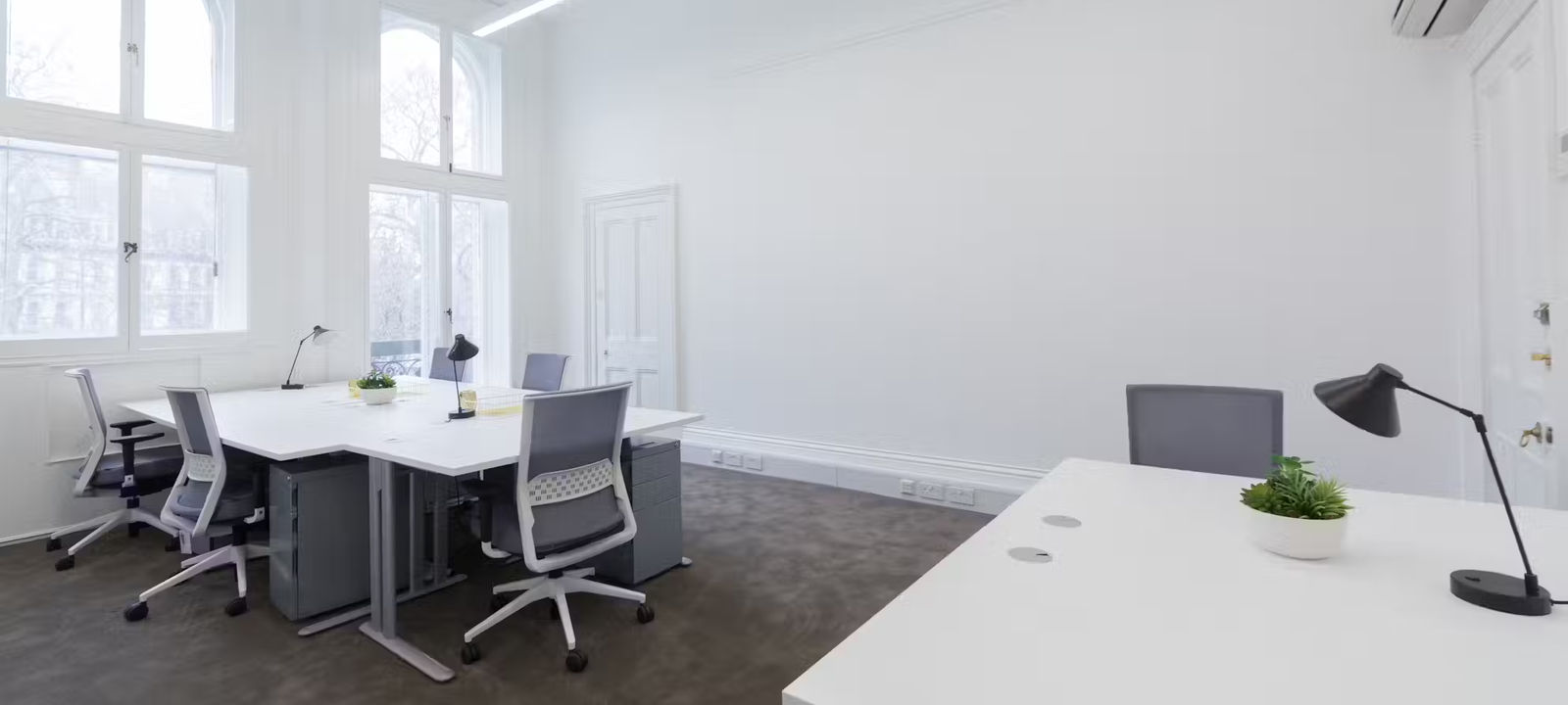 7 Grosvenor Gardens, Victoria - Image 1