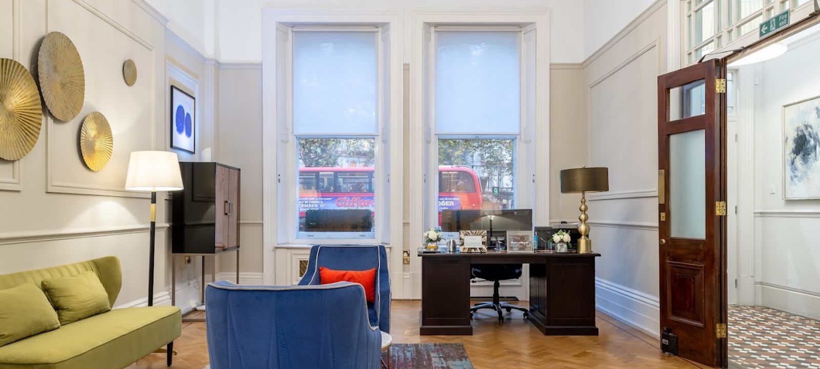 7 Grosvenor Gardens, Victoria - Image 1