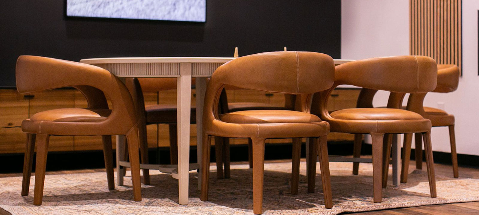 5052 Addison Cir, Addison - Image 1