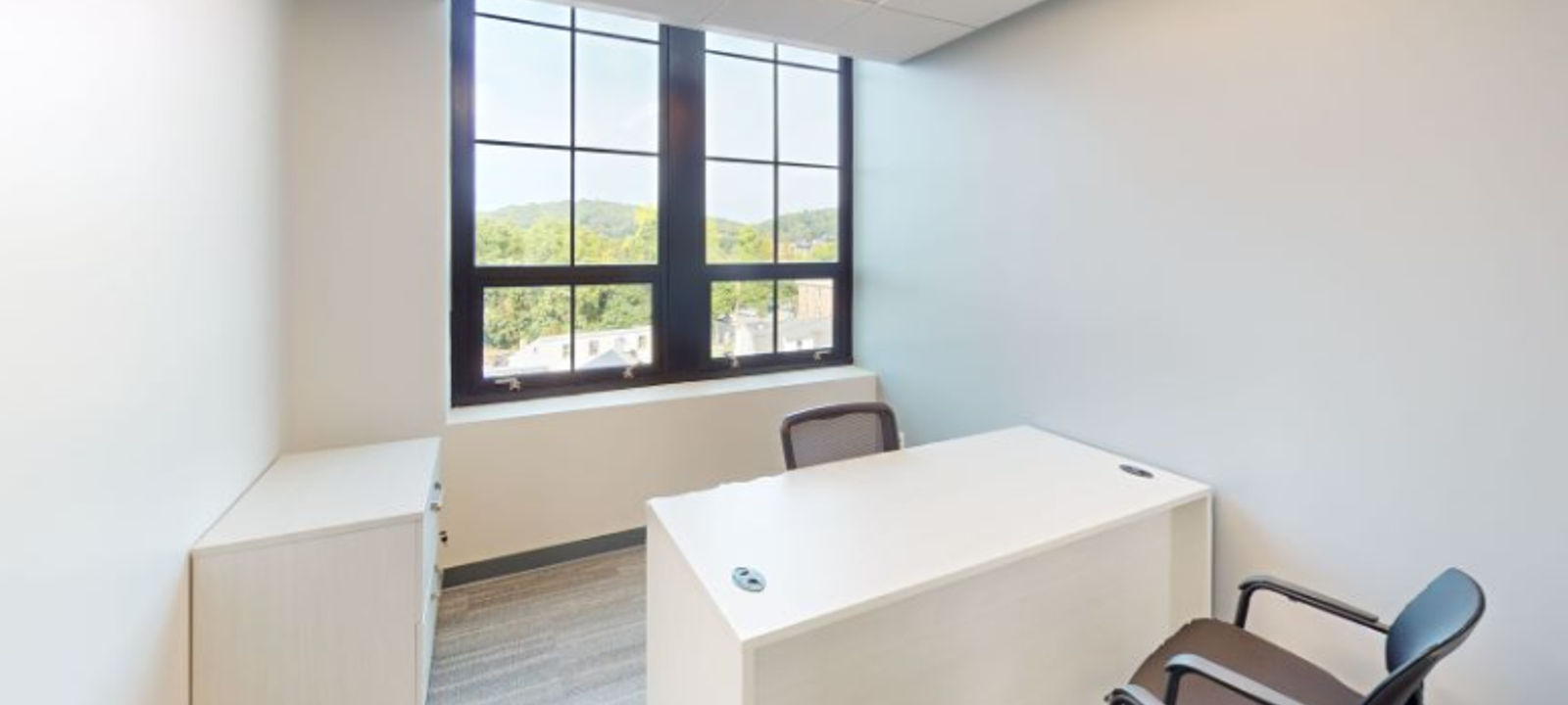 141 Tompkins Ave 141 Tompkins Ave, Pleasantville - Image 1