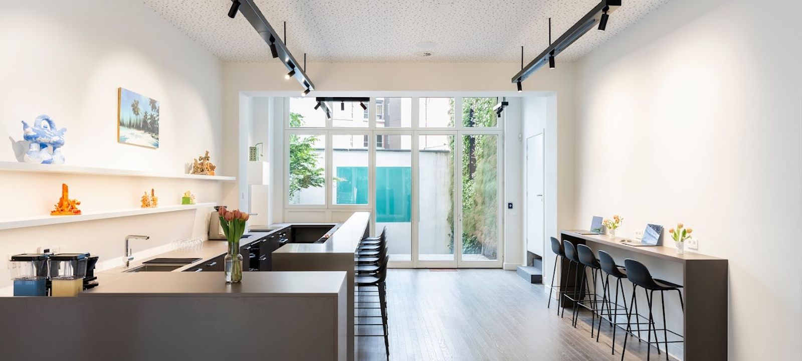 7 Quai Du Commerce, Brussels - Image 1