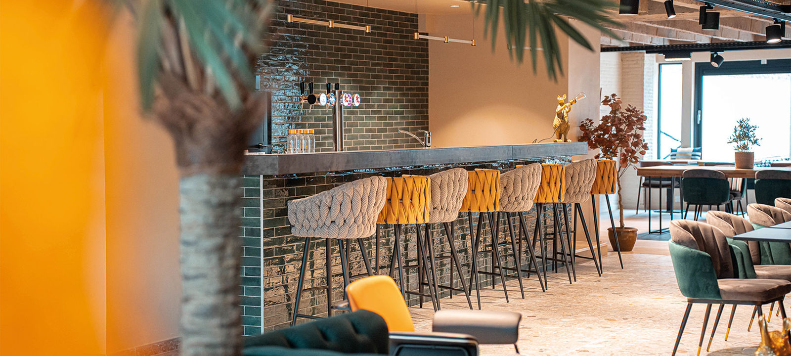 485 Av Louise, Brussels - Image 1