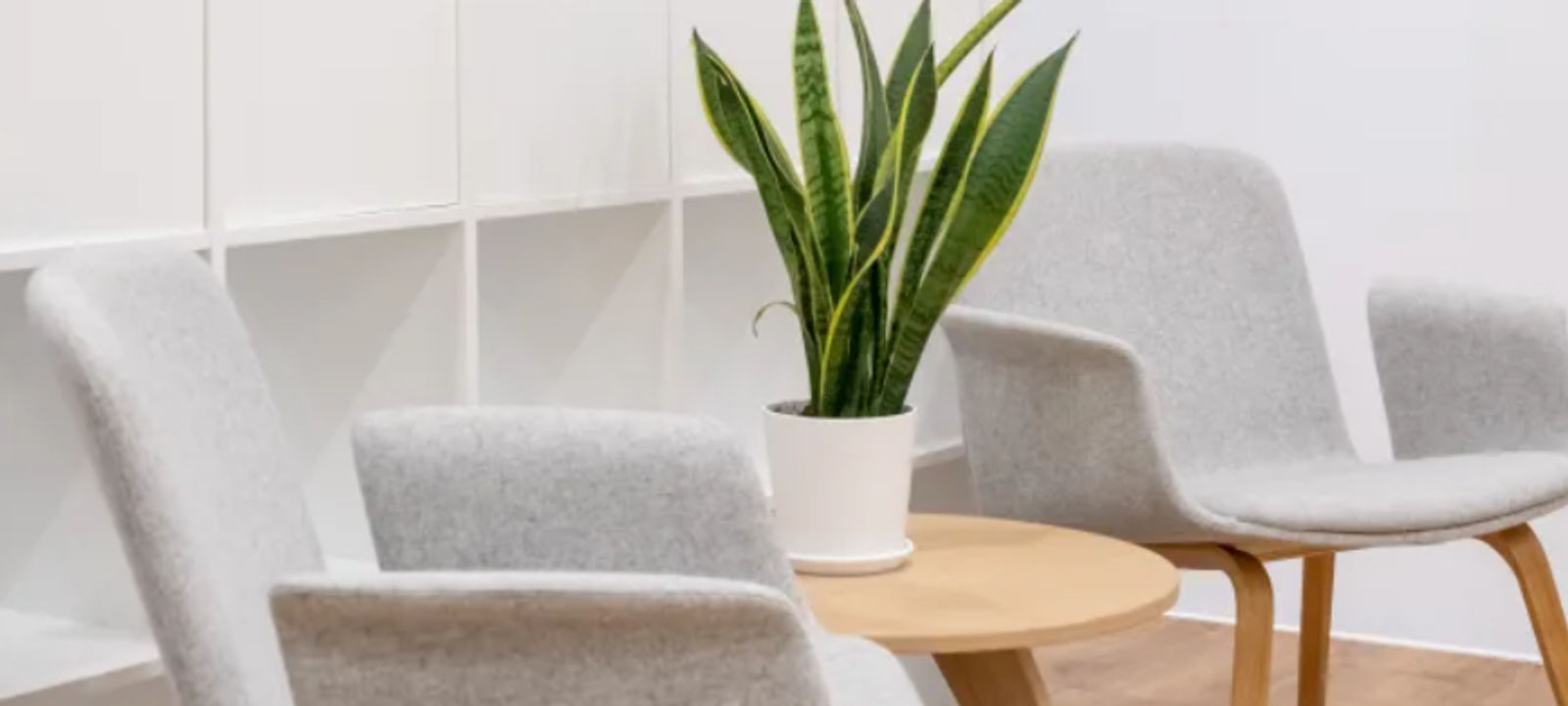 6160 Summit Dr N 6160 Summit Dr N, Brooklyn Center - Image 1