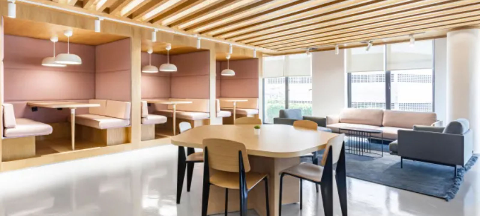 Vak Bottyán U 75/a-c Epulet, Budapest - Image 1