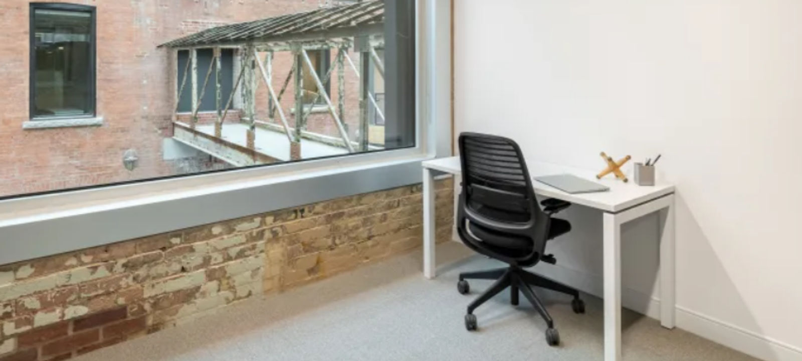 Vak Bottyán U 75/a-c Epulet Vak Bottyán U 75/a-c Epulet, Budapest - Image 1