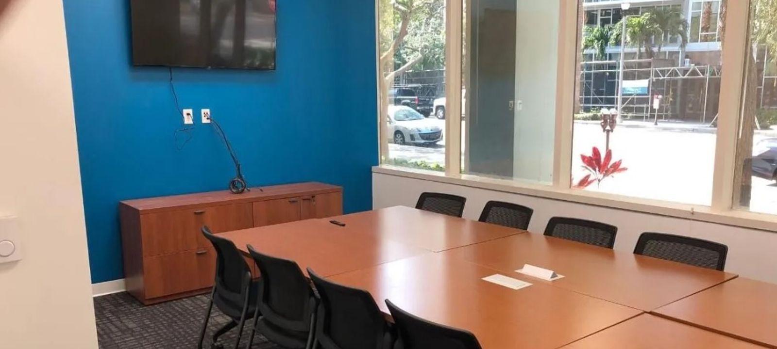 100 2nd Ave S 100 2nd Ave S, St Petersburg - Image 1