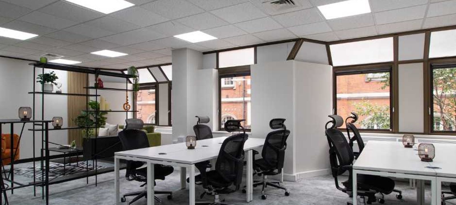 5 Jewry Street, Tower - Image 1