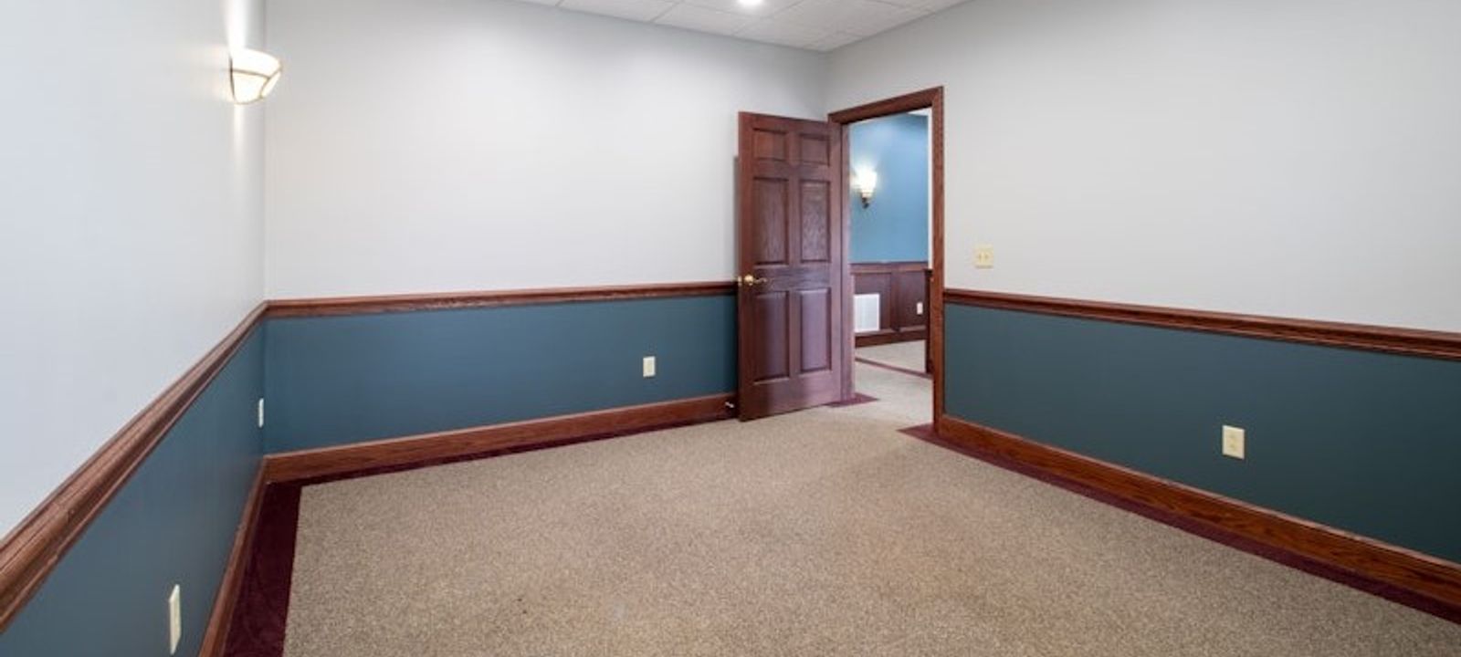 95-105 Canal Landing Blvd, Rochester - Image 1