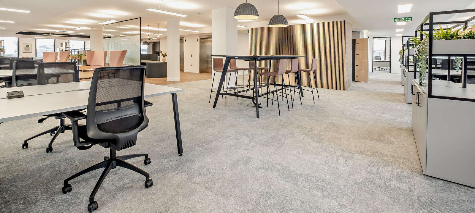 10-15 Queen St, London - Image 1