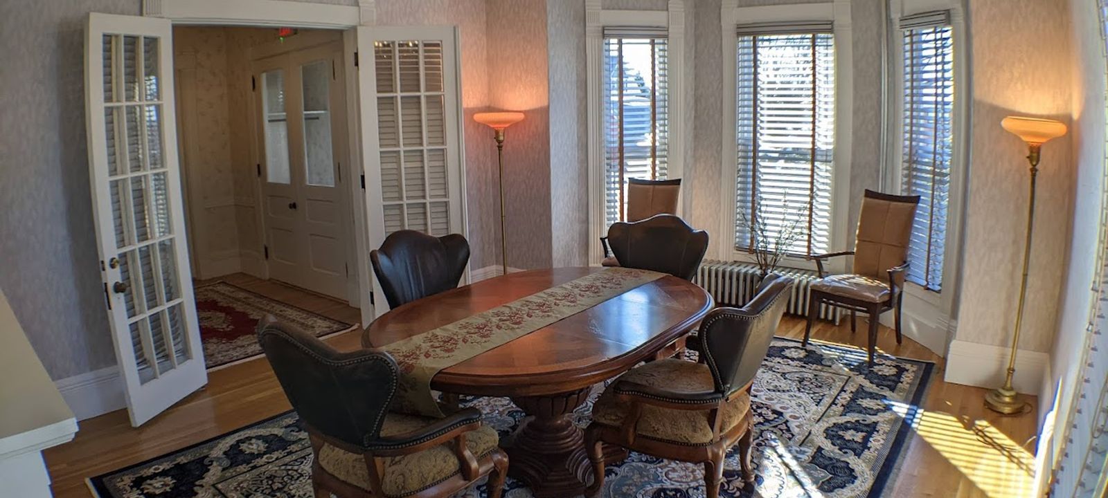 573 Pine St, Manchester - Image 1