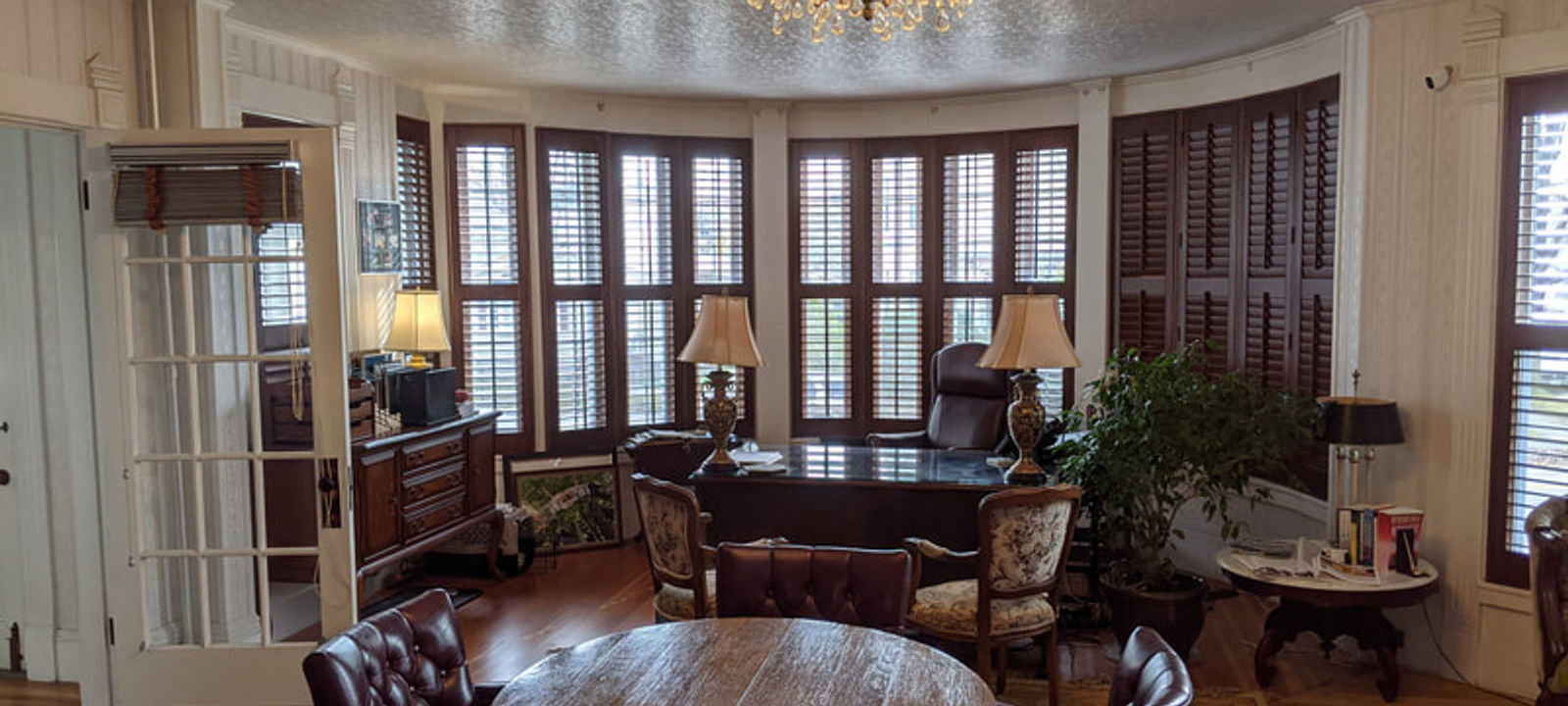 573 Pine St, Manchester - Image 1