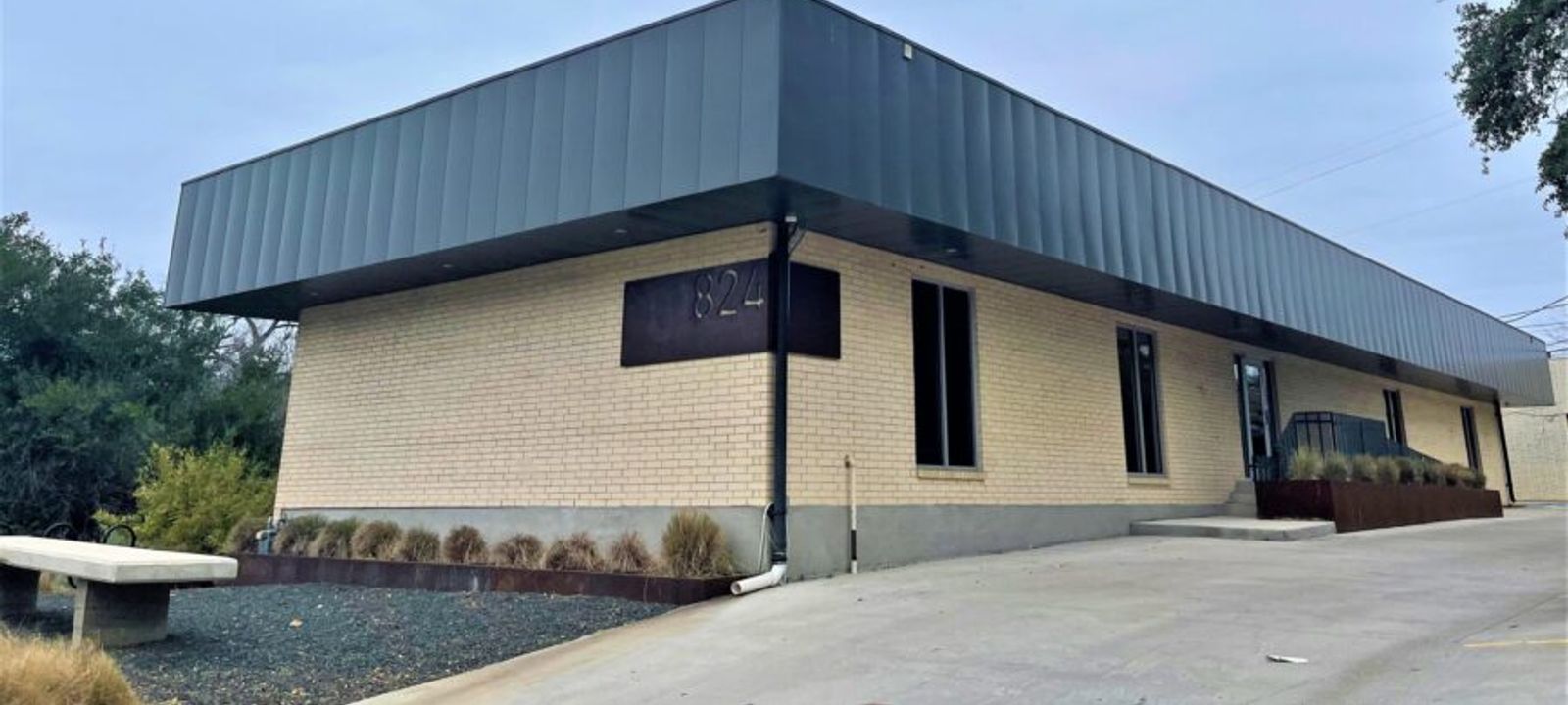 824 W 10th St, Austin - Image 1