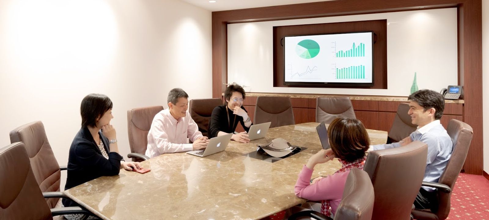 1-2-9 Nishi-shinbashi, Minato-ku - Image 1