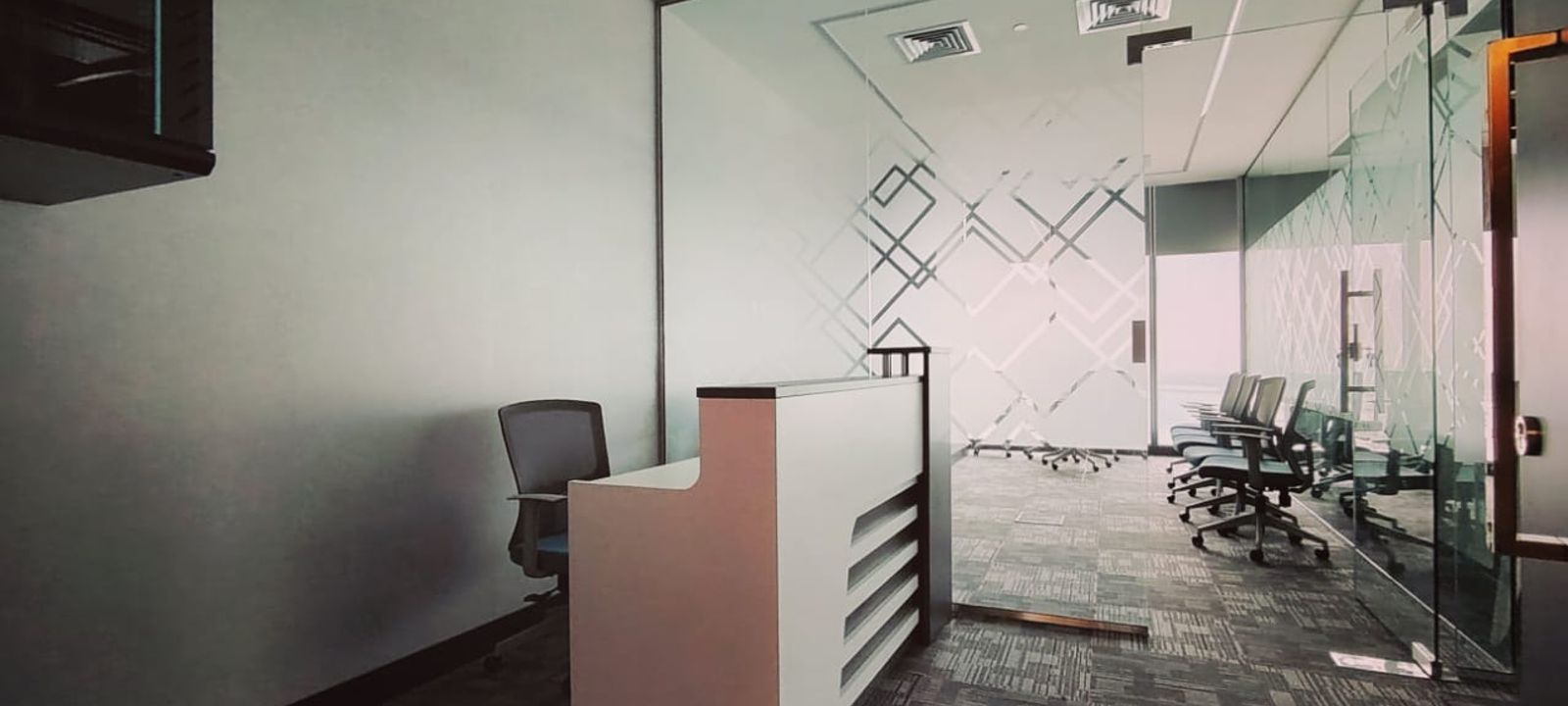 RT1 Hazaa Bin Zayed, Abu Dhabi - Image 1