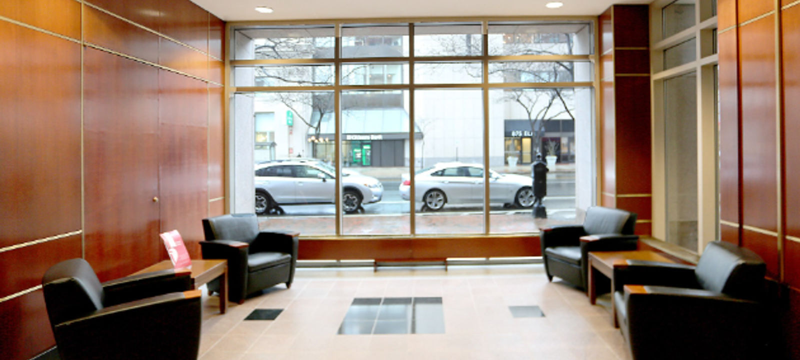 900 Elm St, Manchester - Image 1