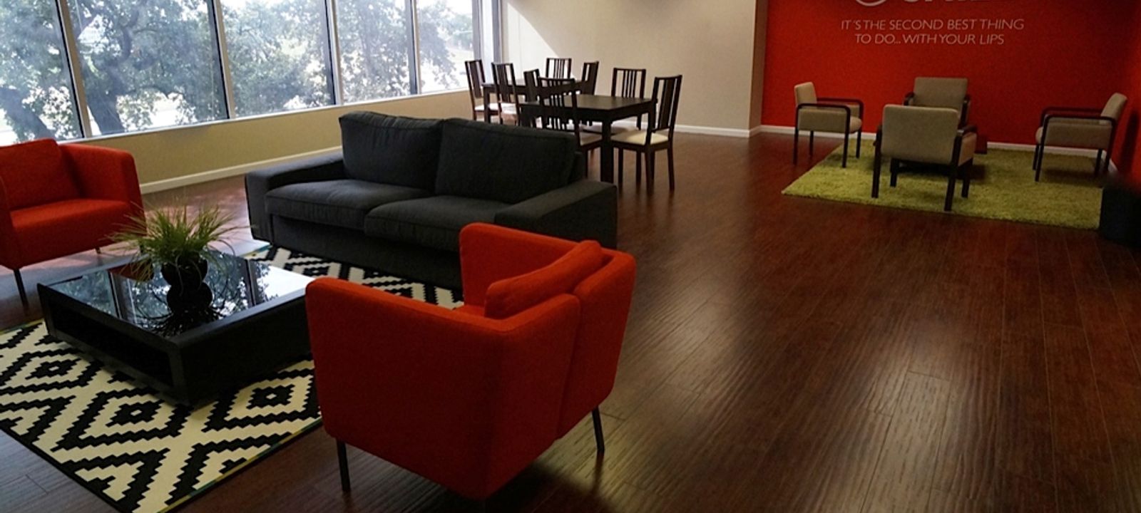 1111 W Mockingbird Ln, Dallas - Image 1