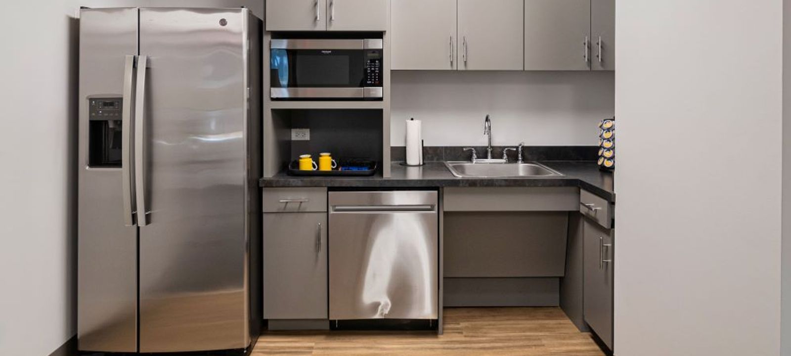 4201-4225 Wingren Dr, Irving - Image 1