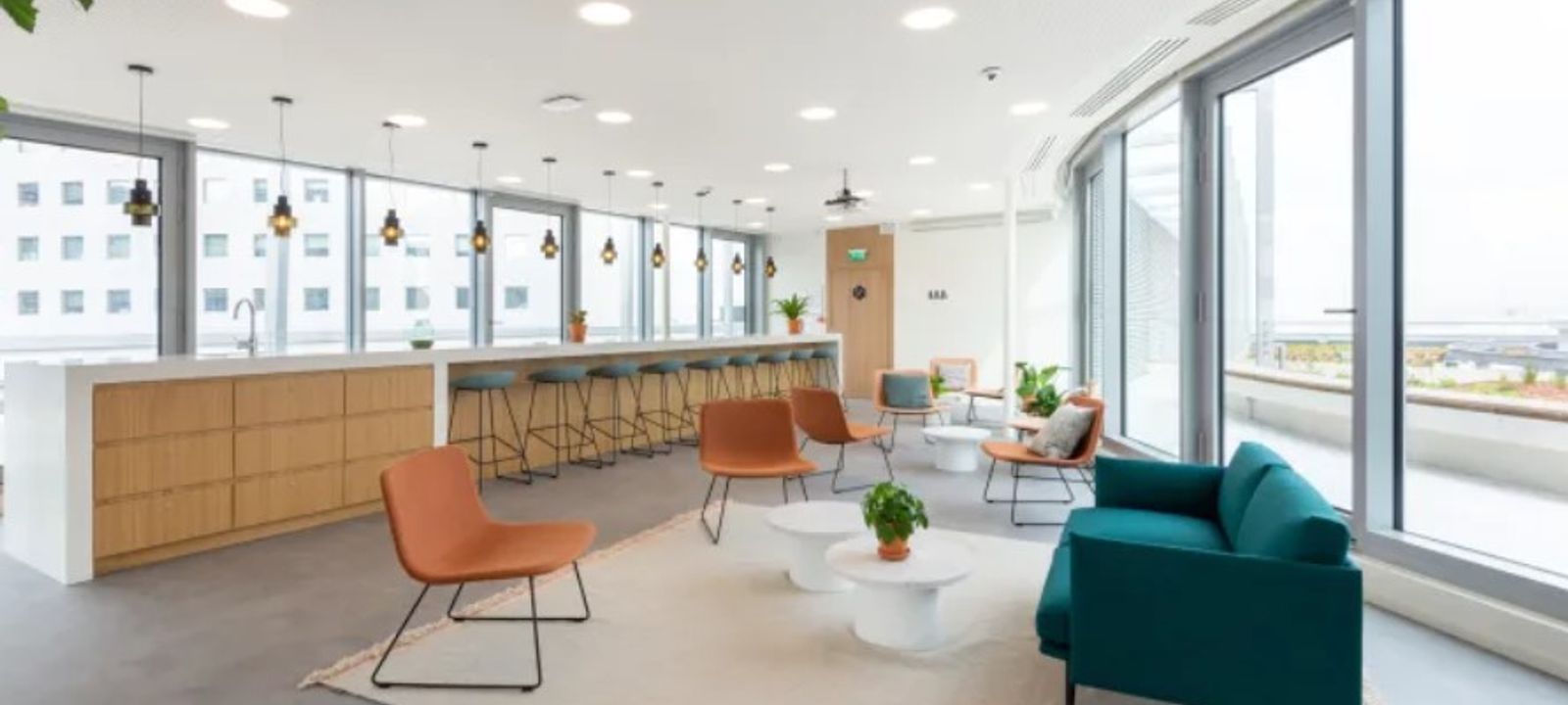 8-10 Puskas Tivadar Ut, Budaors - Image 1