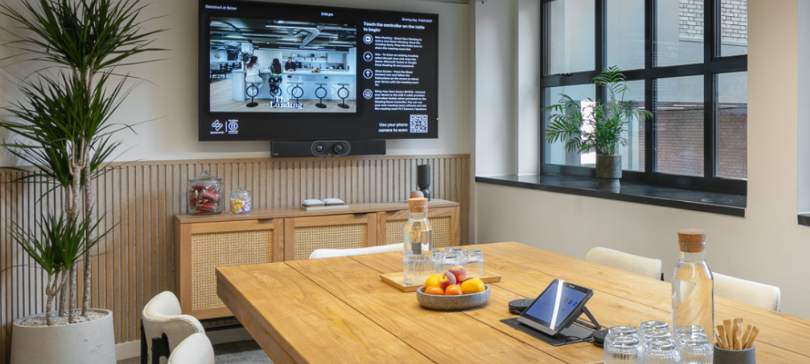 23 Goswell Road, Barbican - Image 1