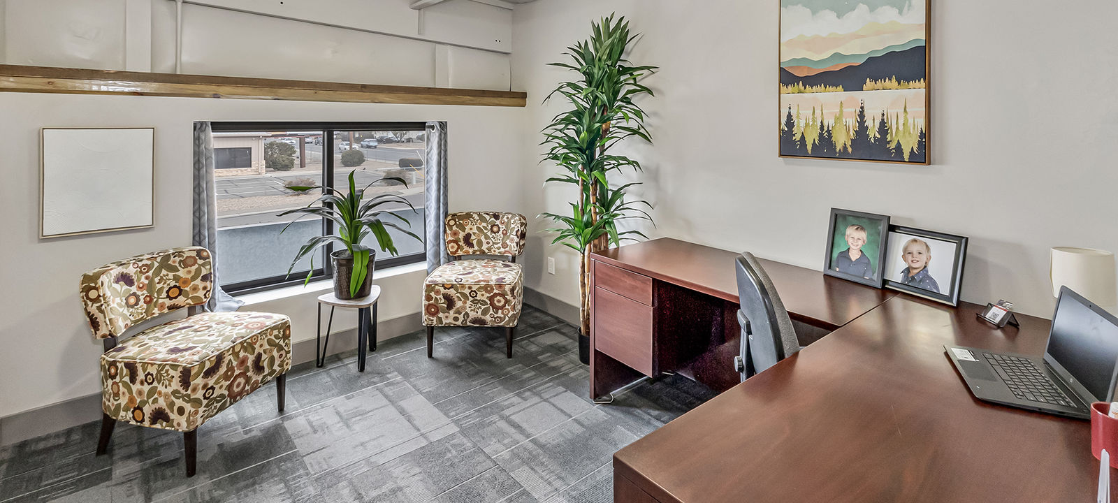 571 25 Rd, Grand Junction - Image 1