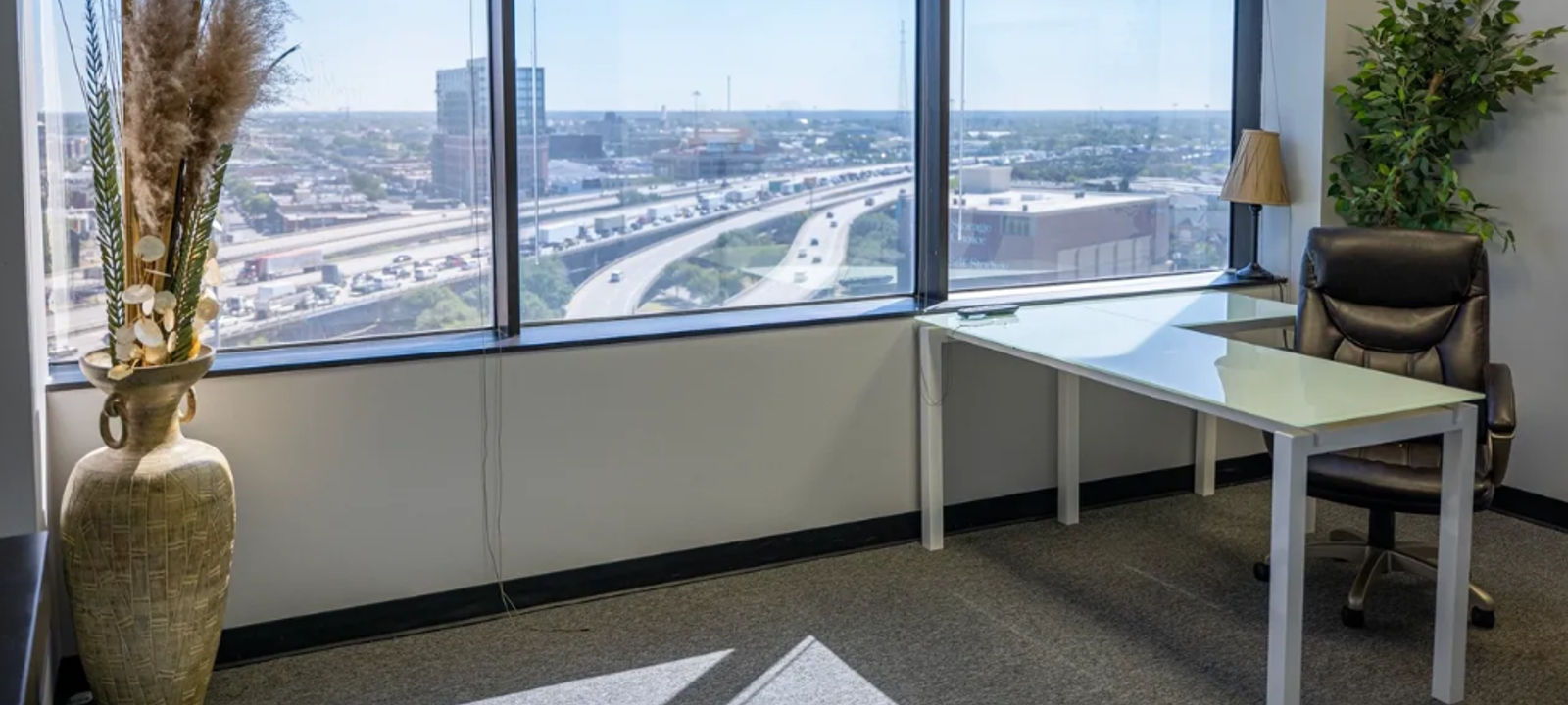 2201 Main St, Dallas - Image 1