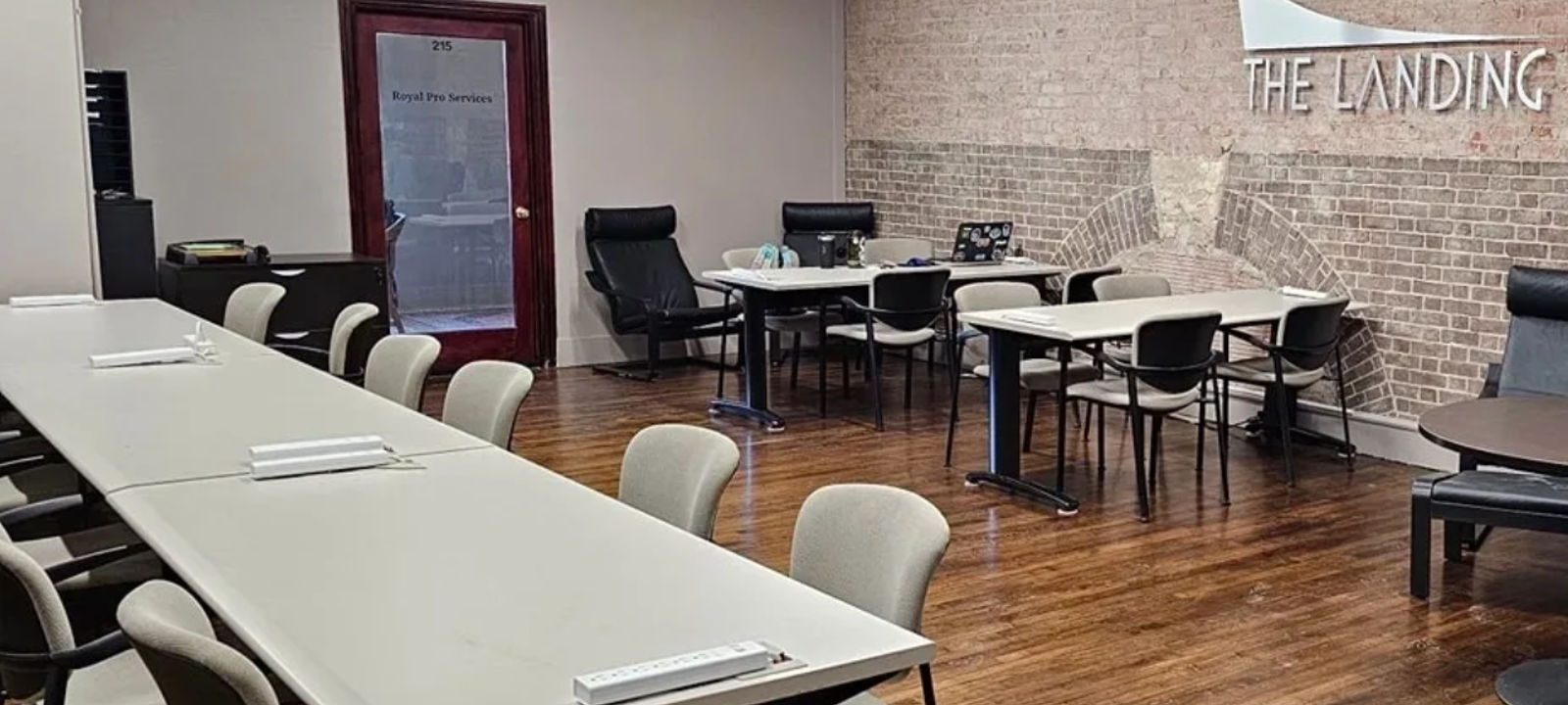 2920 Lee Street, Greenville - Image 1