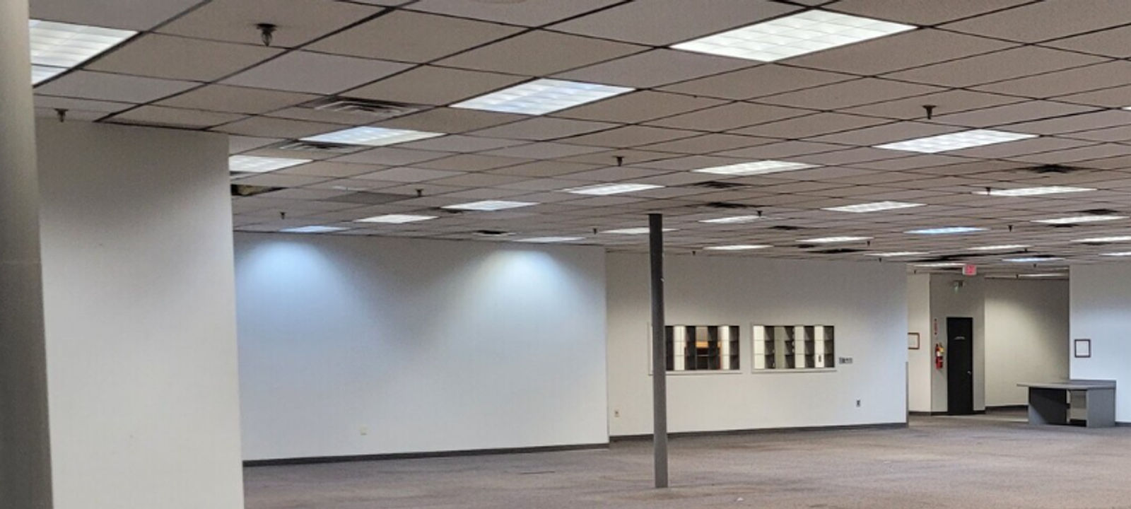 215 Marvin Miller Dr Sw, Atlanta - Image 1