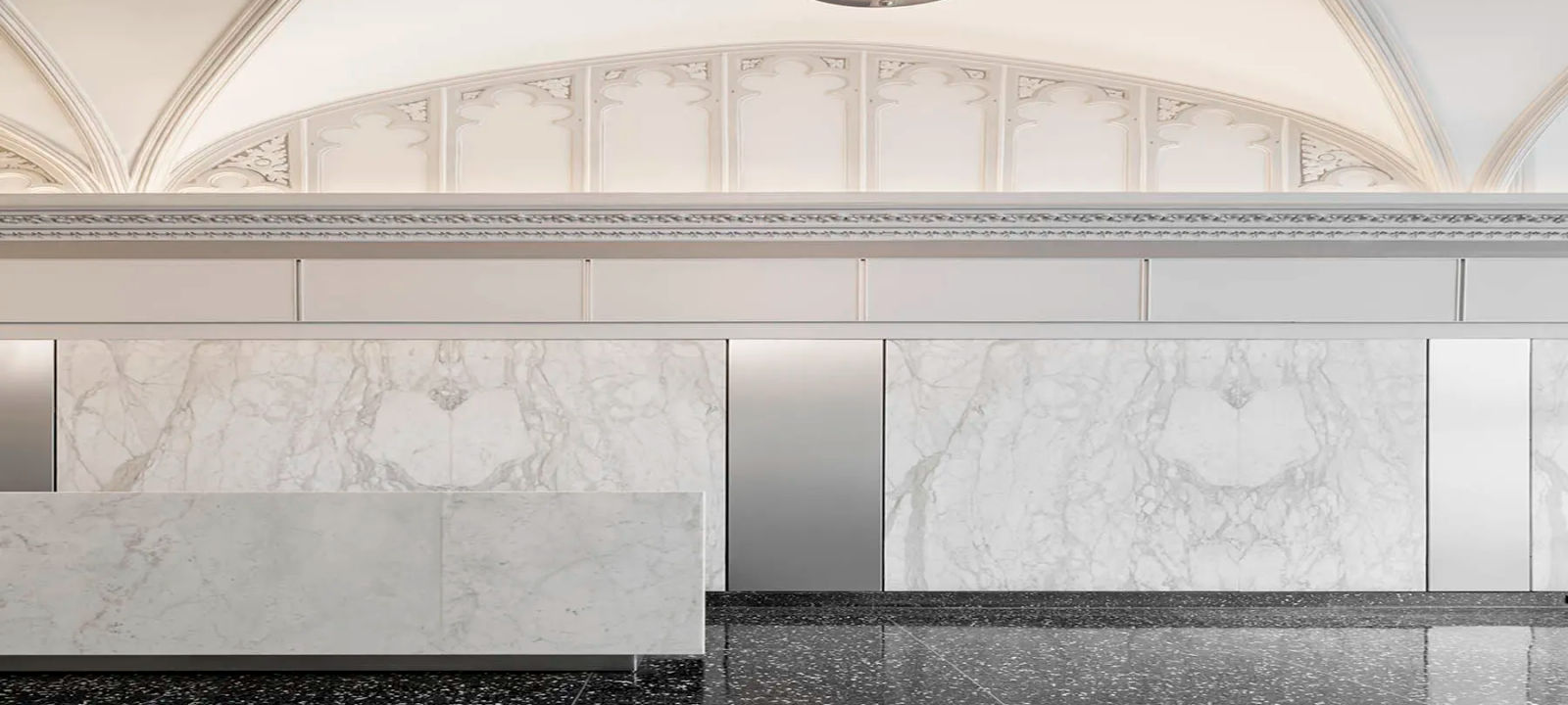 245 Fifth Avenue, New York City - Image 1