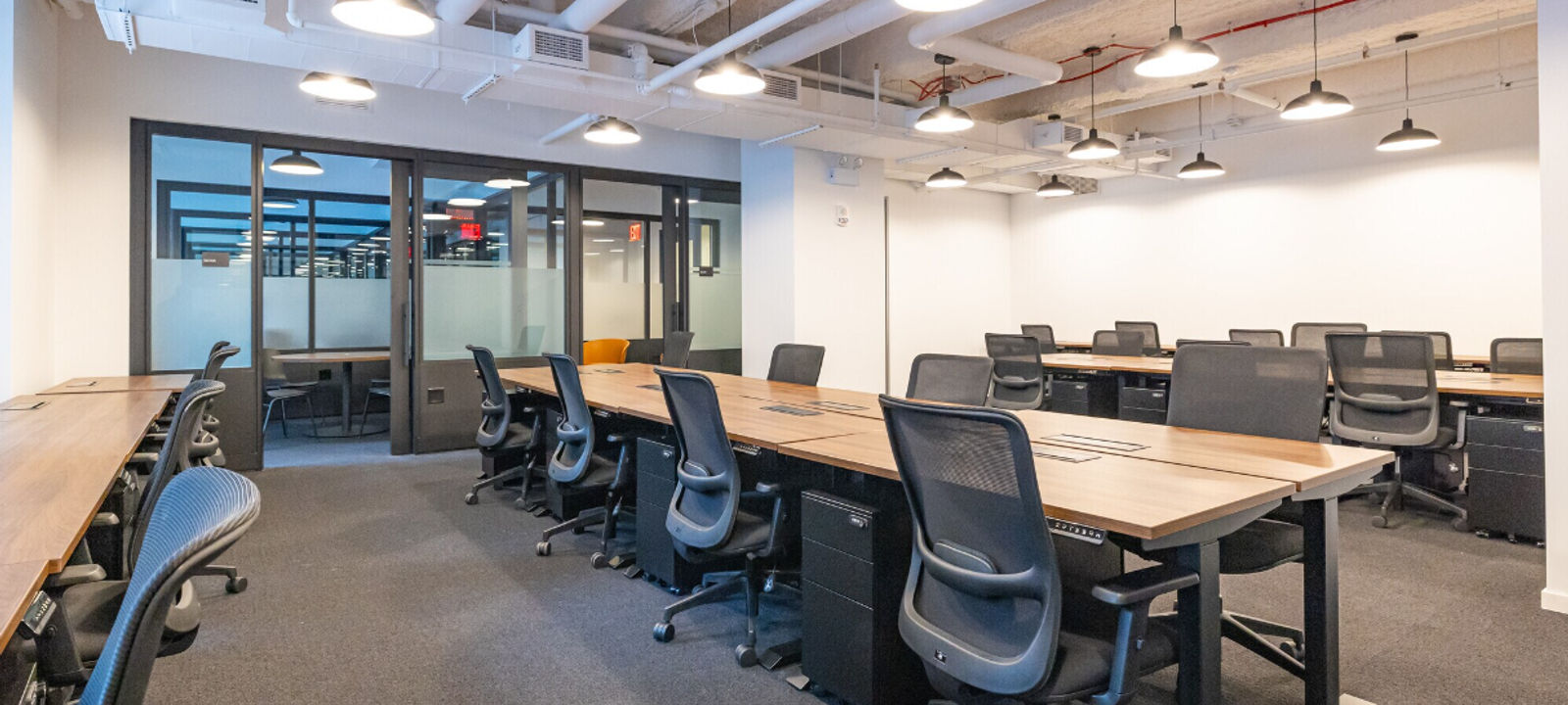 666 3rd Avenue, New York - Image 1